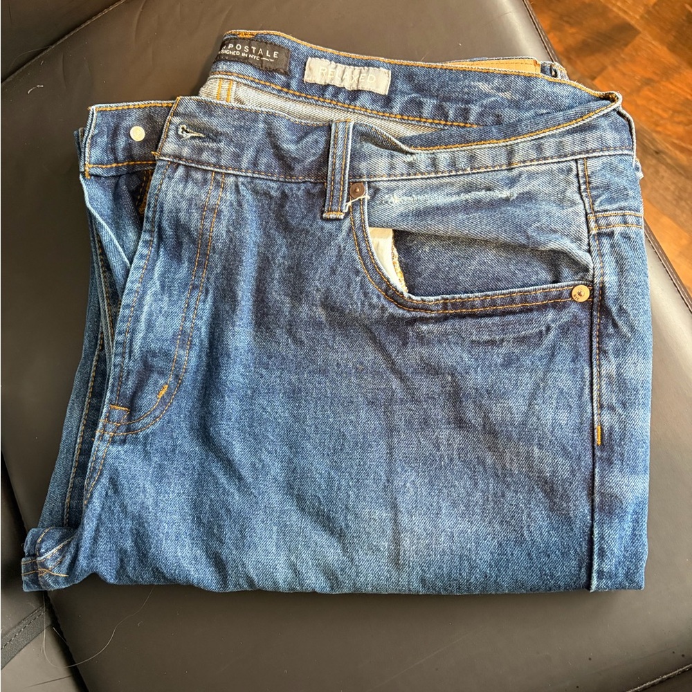 Aeropostale Men's Relaxed Blue Jeans